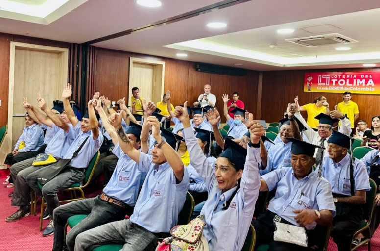 Los loteros del Tolima se graduaron en técnicas de ventas
